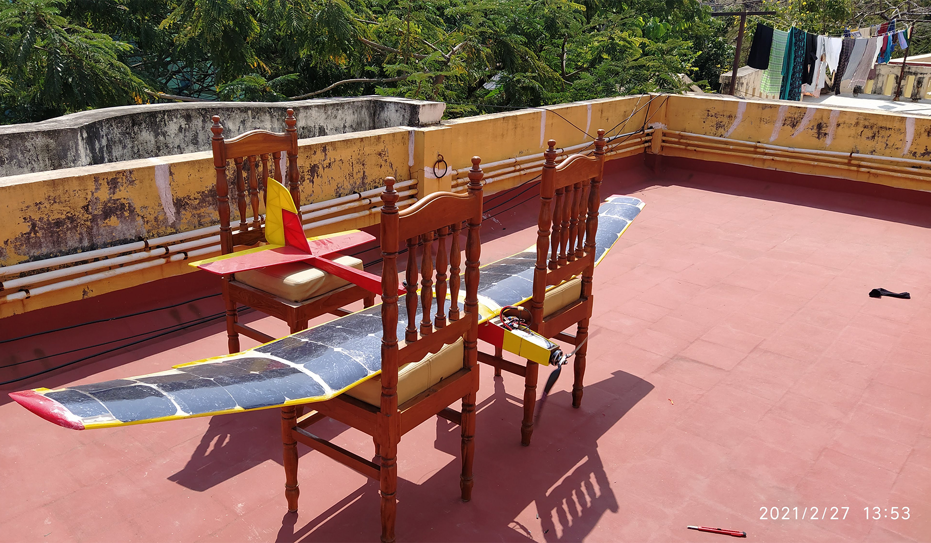 Description of Image 4