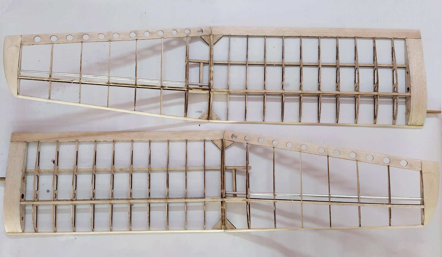 Description of Image 4